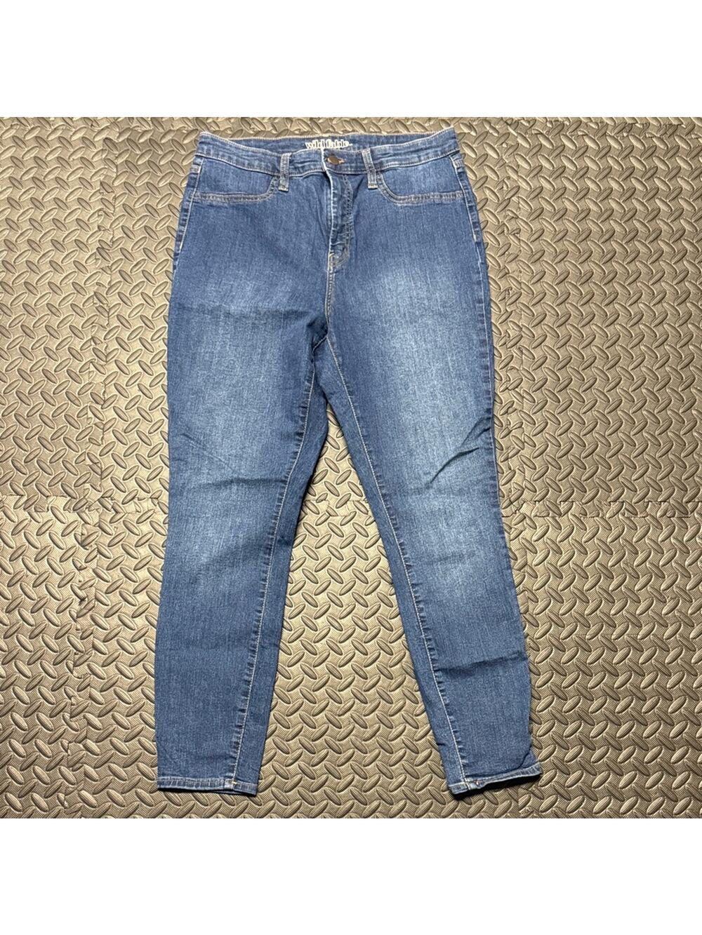 NWOT Wild Fable Women's Blue Skinny Jeans Size 12